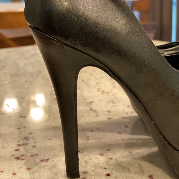 Black Leather Platform Peep Toe Heel - Picture 5 of 5